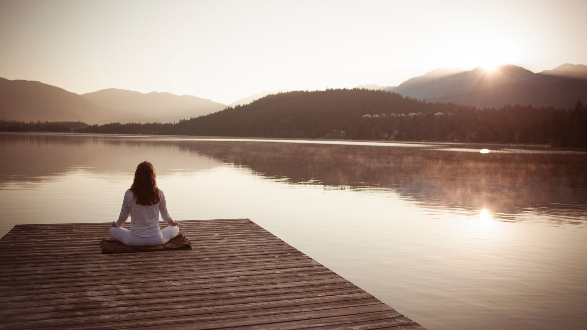 3-startseite-angebote-meditation-2000x1125 mental-health-coaching-lörrach-basel,achtsamkeit-lörrach-basel, meditation-lörrach-basel,online-coaching-fuer-frauen,innere-unruhe,stressbewältigung,schlaf-verbessern,klangschalenmassage-lörracg-basel,me-time-circle,minffulness,emotionale-widerstandskraft